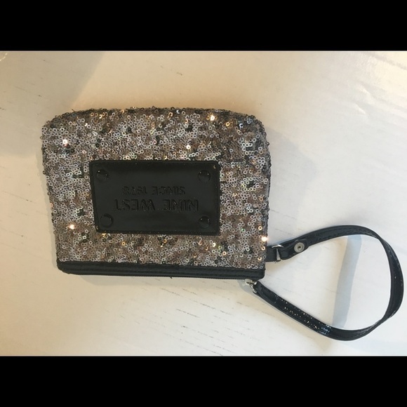 NINE West Wristlet Glitter Sequins Silver Black - Picture 2 of 6